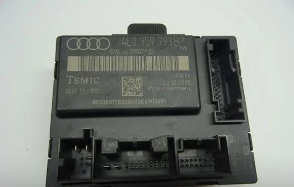 Audi Q7 4L Door control unit/module 4L0959793B