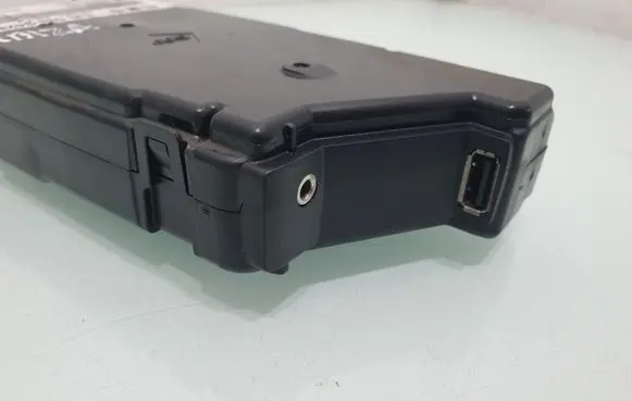 Seat Ibiza IV (6J,6P) USB socket connector 6J0035342B