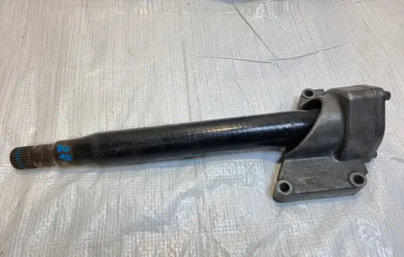 Opel Vectra C Driveshaft support bearing bracket 55184553