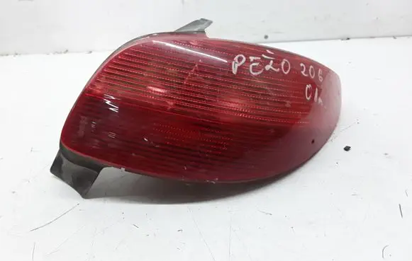 Peugeot 206 Rear/tail lights 2531D