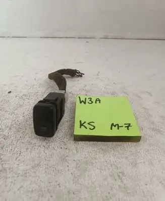 Ford Escort Windscreen/window heater switch 95AG18C621AA