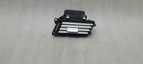 Mercedes-Benz E W212 Dash center air vent grill A2128300254