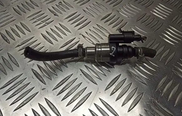 Skoda Octavia Mk1 (1U) LP gas injector 67R-016407