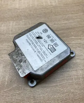 Volkswagen Golf III Airbag control unit/module 6N0909603 5WK4137