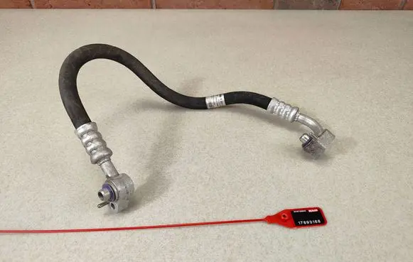 BMW 1 F20 F21 Air conditioning (A/C) pipe/hose 9337131