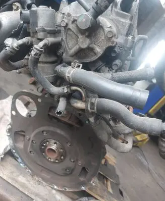 Toyota Avensis Verso Engine 03500644