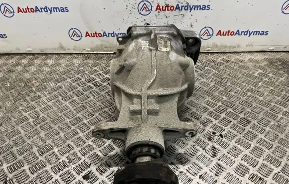 BMW 5 F10 F11 Rear differential 7630828 33107630828 7630829