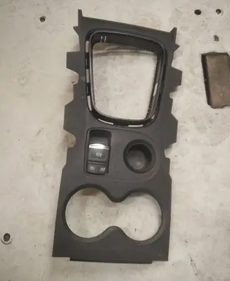 Renault Kadjar Other center console (tunnel) element 968127057R