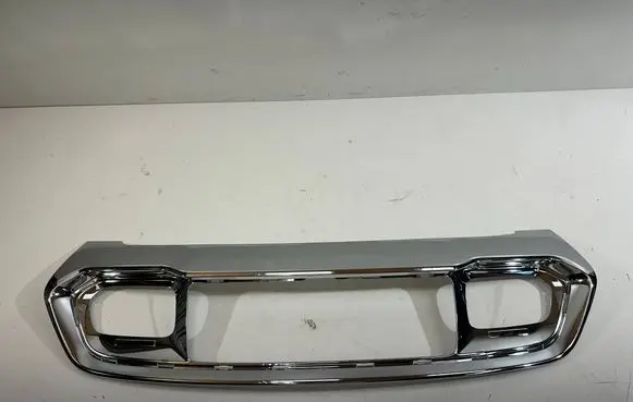 Jeep Grand Cherokee Front bumper lower grill