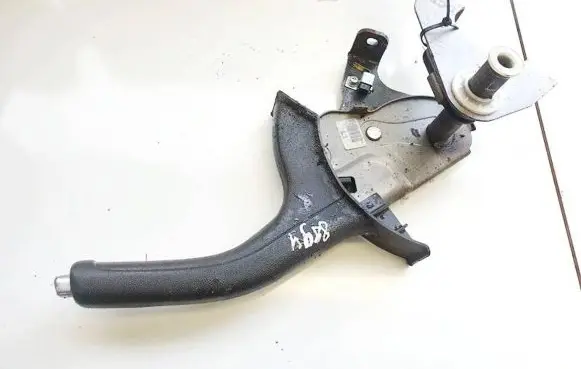 Handbrake/parking brake lever assembly