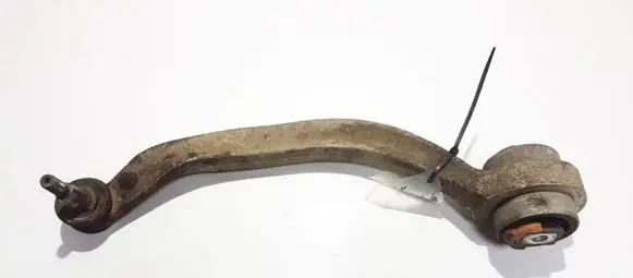 Volkswagen PASSAT B5 Front lower control arm/wishbone