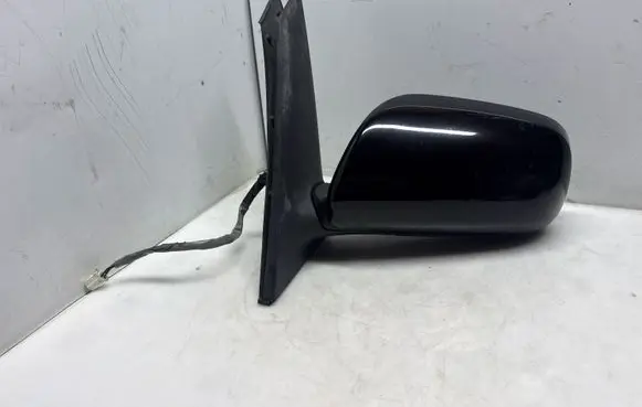 Toyota Prius (XW20) Front door electric wing mirror E4012227