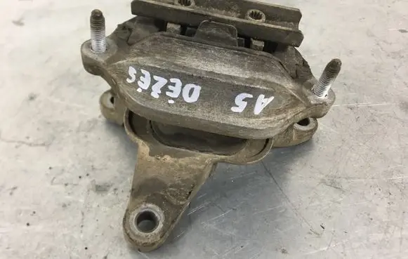 Audi A5 8T 8F Gearbox mount 8K0399151