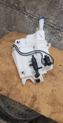 Hyundai Tucson TL Windshield washer fluid reservoir/tank 98610D7600