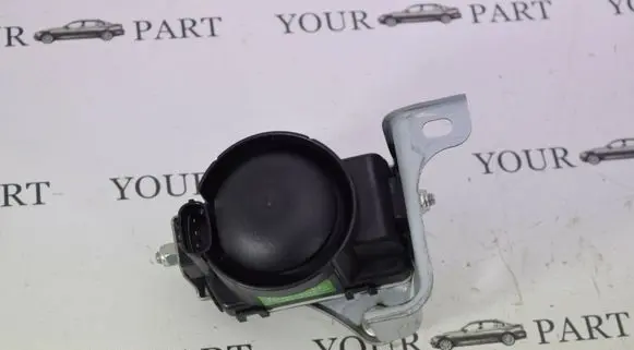 Lexus LS 460 - 600H Alarm system siren 8904050030 2370003980