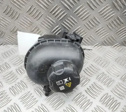 BMW X5 G05 Coolant expansion tank/reservoir 8610661