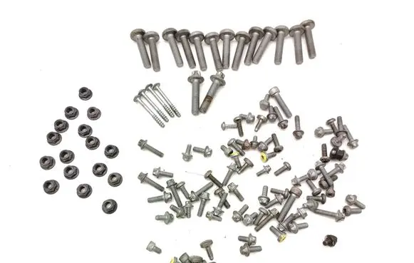 Porsche Macan (95B) Nuts/bolts 