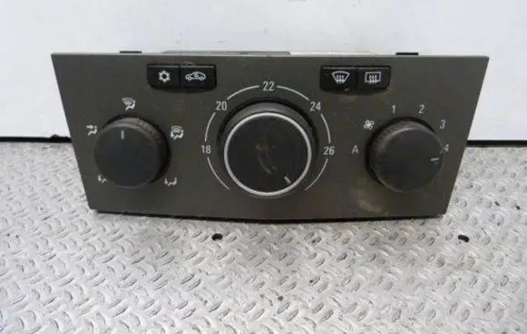 Opel Zafira B Climate control unit 13245119 0AM7505C61 901512900001
