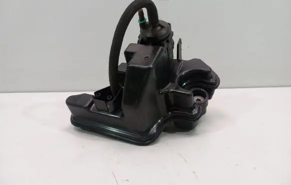 BMW X2 F39 Vacuum air tank 8581292