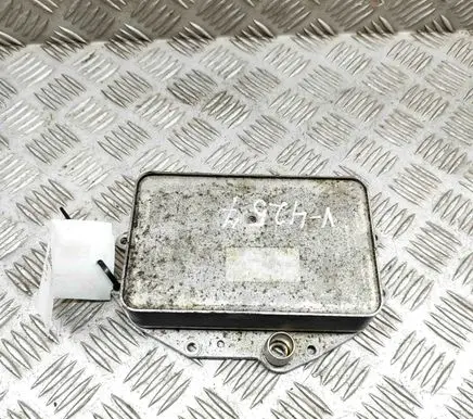 Engine oil radiator