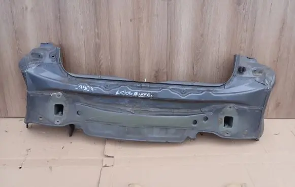 Toyota Corolla E120 E130 Rear bodywork 