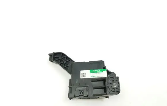 Toyota Verso-S Air conditioning/heating control unit 8865052690 1777004742