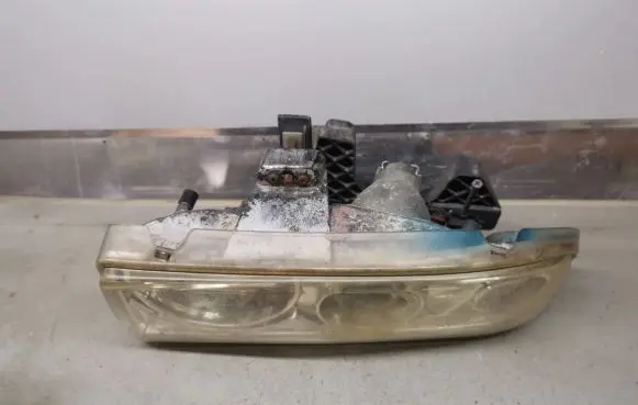 Chevrolet Blazer Headlight/headlamp SK3302S1098 S1098