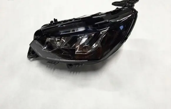 Peugeot 208 Headlight/headlamp 9833036380