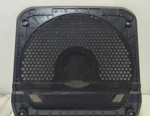 BMW 3 F30 F35 F31 Subwoofer grill/trim 43040789349