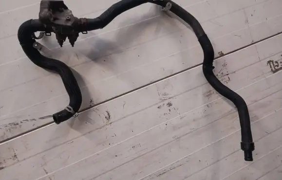 Renault Trafic III (X82) Coolant pipe/hose
