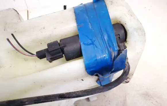 Saab 9-5 Headlight washer pump 