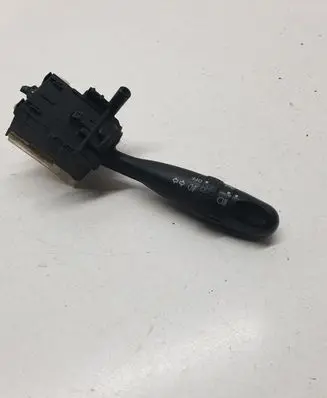 Toyota RAV 4 (XA20) Indicator stalk 1736482