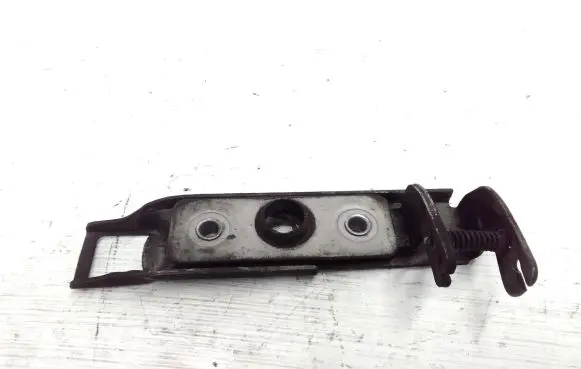 Mercedes-Benz Vito Viano W639 Engine bonnet/hood lock/latch loop/hook A9067500450