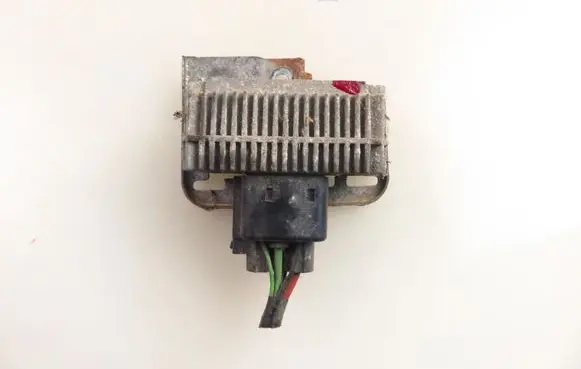 Suzuki SX4 Glow plug pre-heat relay 51299016A 55354141