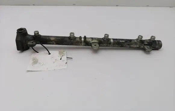 Fuel main line pipe