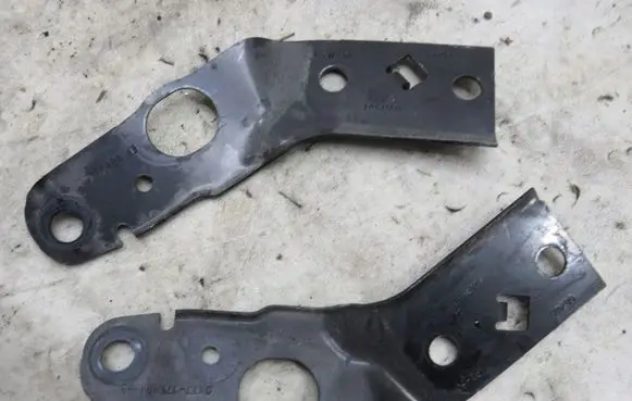 Jaguar XE Holder (bracket) GMAUTO4574097