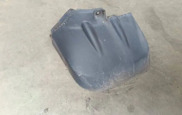 Mitsubishi L200 Rear mudguard 5370A987