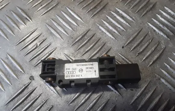 Audi A6 S6 C5 4B Airbag deployment crash/impact sensor 8E0959643A