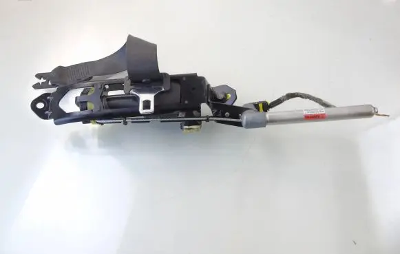 Volvo S80 Front seatbelt 9476735