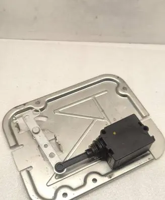 BMW X5 E53 Tailgate boot lock/latch motor 8408497 5124