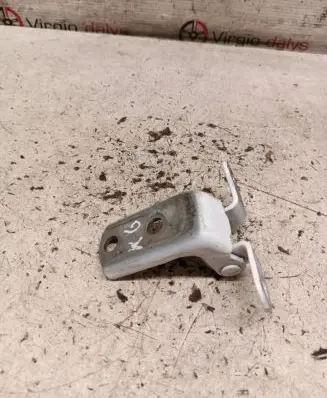 Toyota Yaris Rear door upper hinge