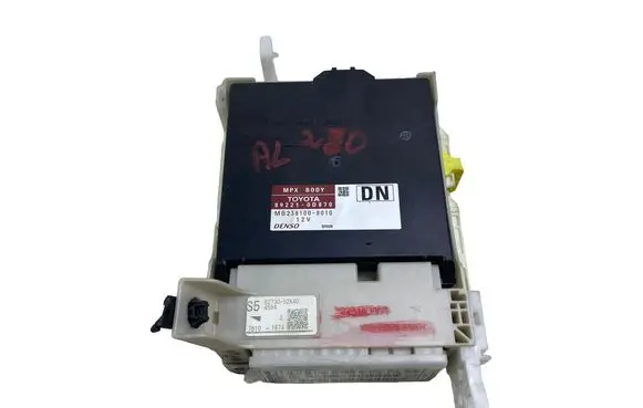Toyota Yaris Other control units/modules 892210D870