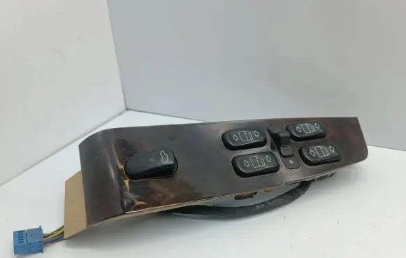 Mercedes-Benz S W220 Electric window control switch 2208201010