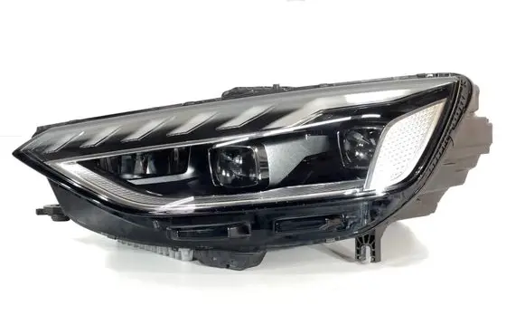 Audi A4 S4 B9 8W Headlight/headlamp 8W0941035E