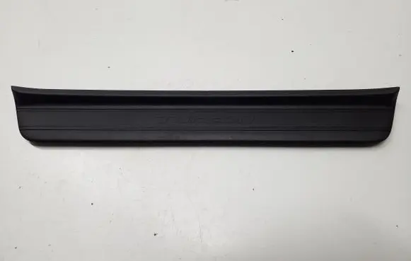 Hyundai Tucson IV NX4 Front sill trim cover 85873N7000NNB