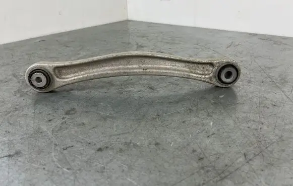 Audi Q7 4L Rear upper control arm/wishbone 7L0505376A
