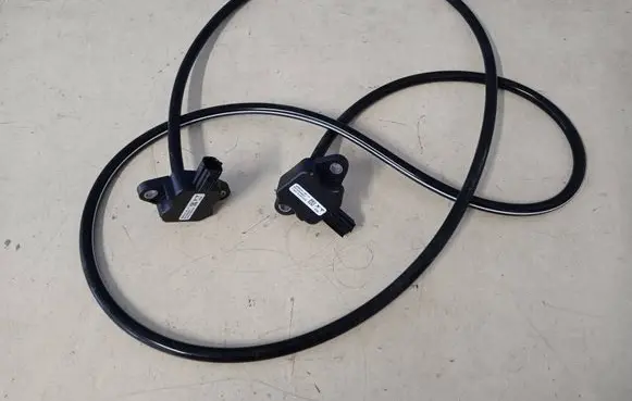 Tesla Model S Airbag deployment crash/impact sensor 103022400A