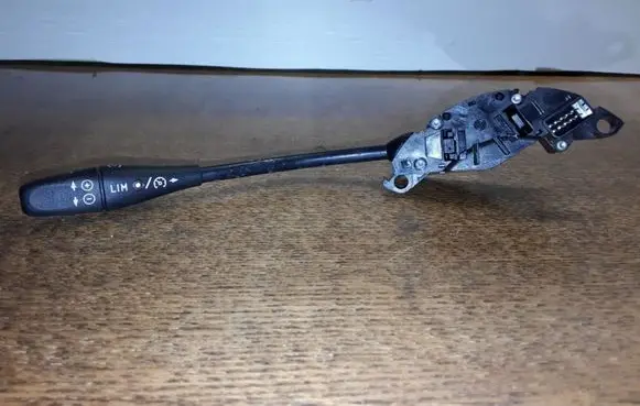 Mercedes-Benz C AMG W203 Cruise control stalk NOCODE