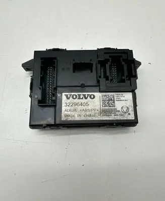 Volvo C40 Other control units/modules 32296405 AD628
