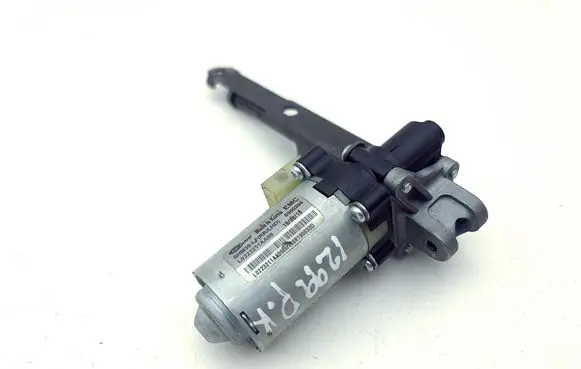 Maserati Ghibli Seat adjustment motor SHM30L 8500204 L0223211AA09